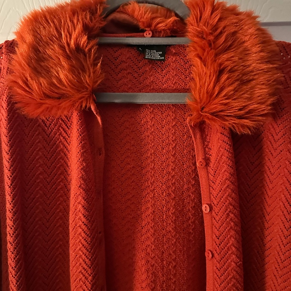 Etcetera Cropped Cardigan - Picture 2 of 3